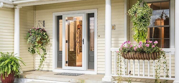 screen door installation in Joshua Tree